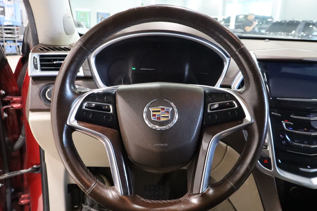 Photo 13 of this CADILLAC SRX
