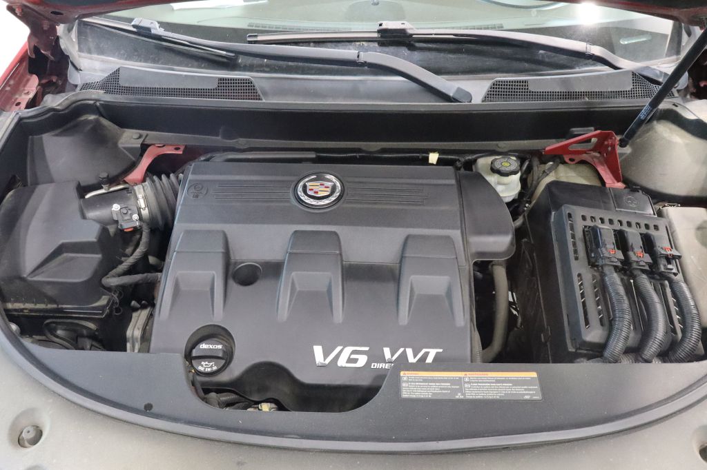 Photo 43 of this CADILLAC SRX