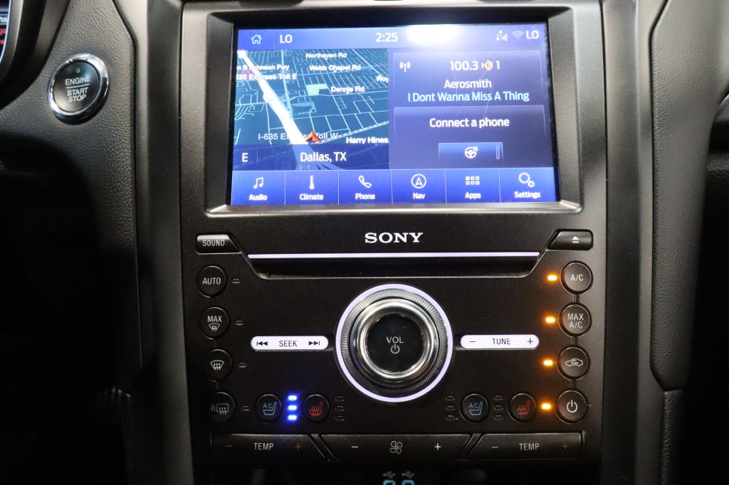 Photo 21 of this FORD FUSION