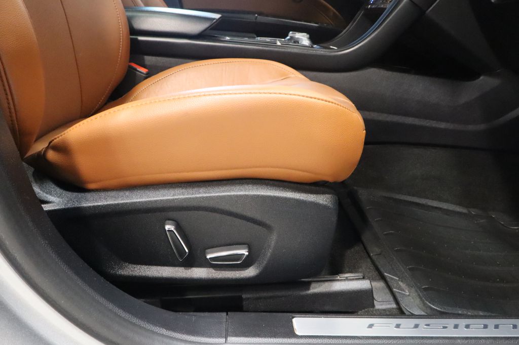Photo 39 of this FORD FUSION