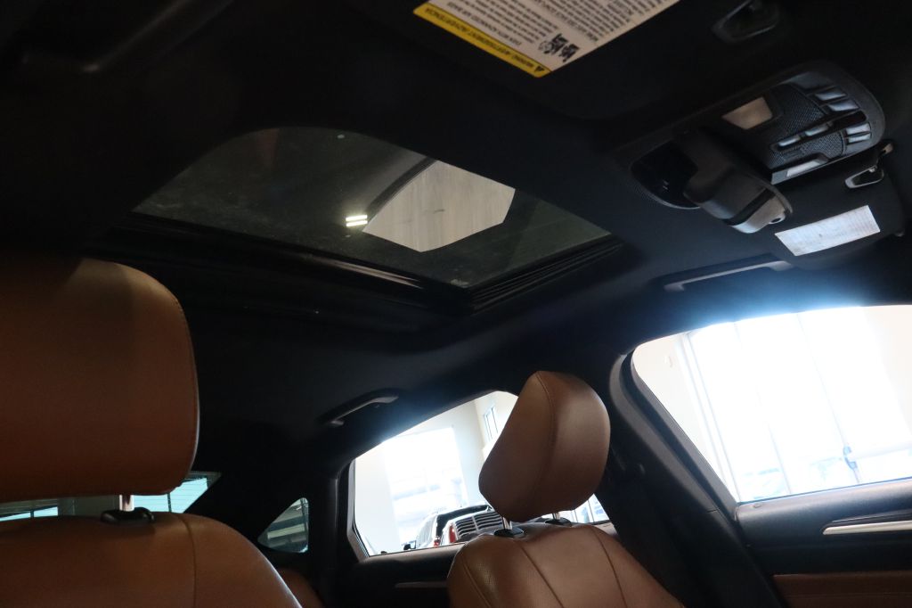 Photo 41 of this FORD FUSION