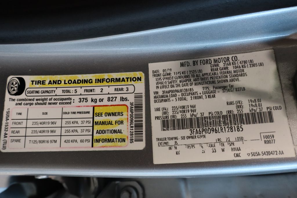 Photo 44 of this FORD FUSION