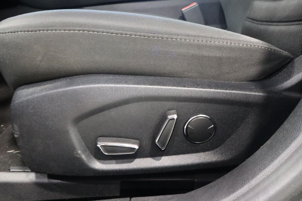 FORD FUSION 2019 FORD FUSION 3FA6P0HD1KR169739