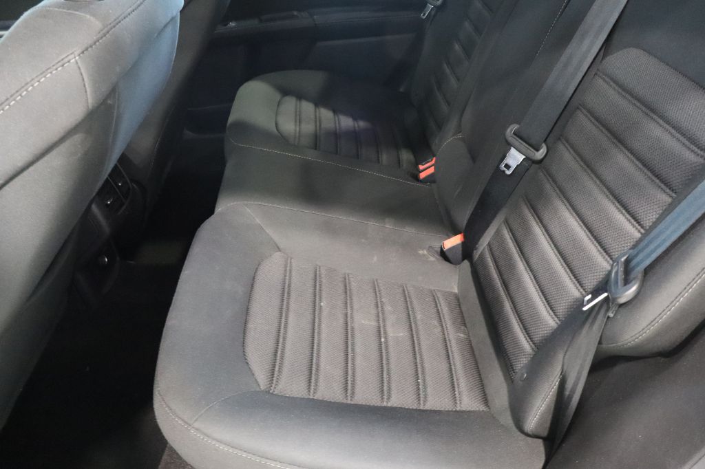 FORD FUSION 2019 FORD FUSION 3FA6P0HD1KR169739