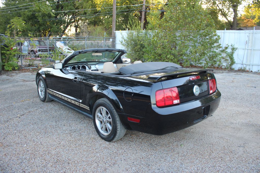 Photo 7 of this FORD MUSTANG