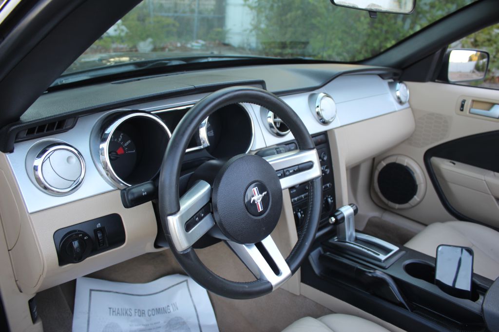 Photo 18 of this FORD MUSTANG