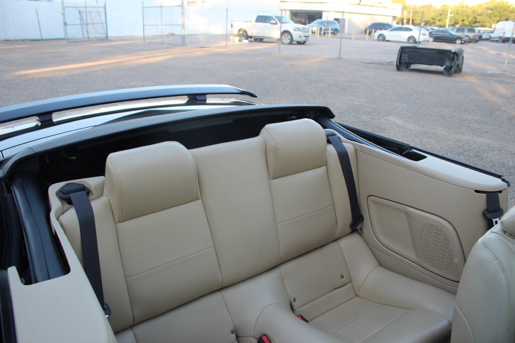Photo 21 of this FORD MUSTANG