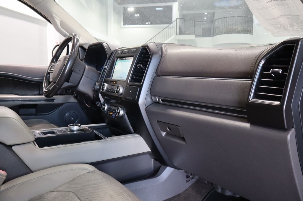 Photo 25 of this FORD EXPEDITION
