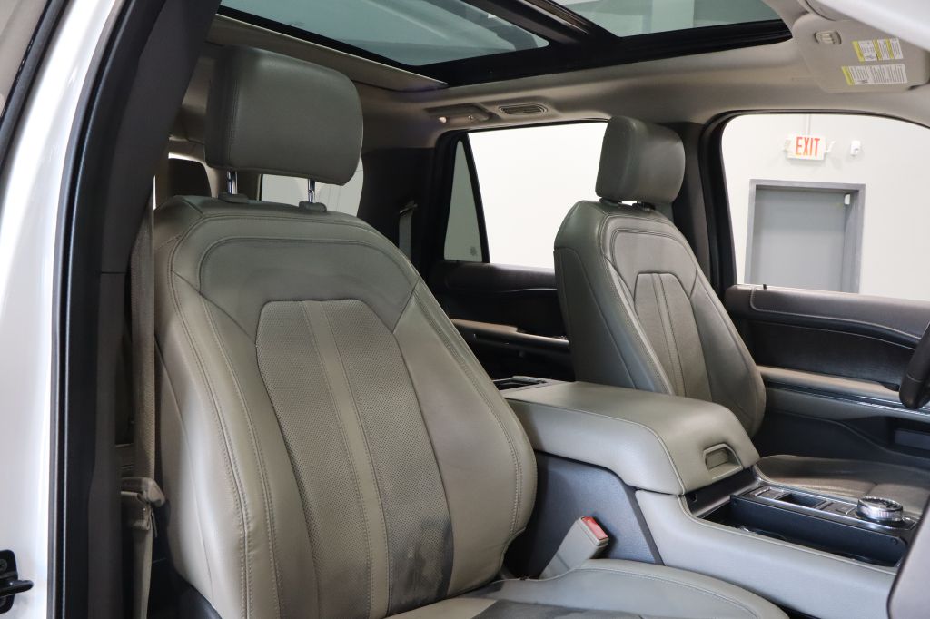Photo 27 of this FORD EXPEDITION