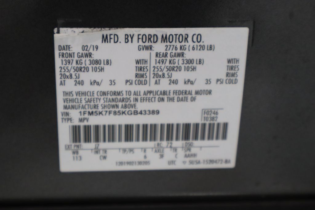 Photo 37 of this FORD EXPLORER