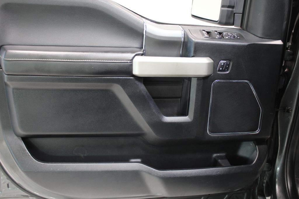 Photo 10 of this FORD F150