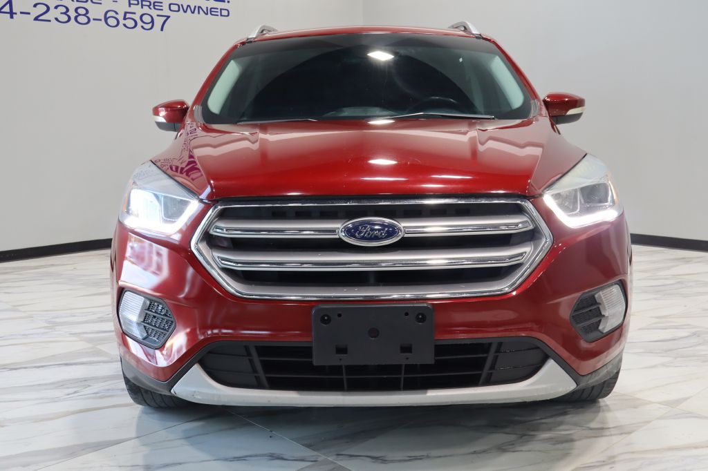 Photo 2 of this FORD ESCAPE