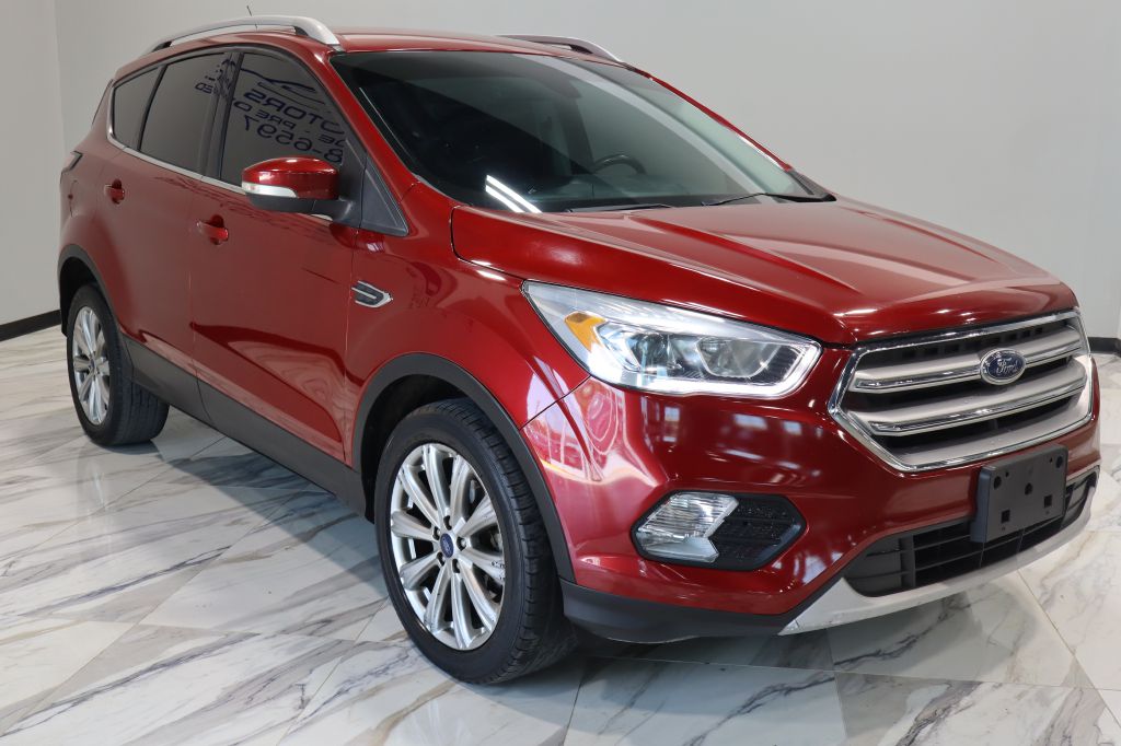 Photo 3 of this FORD ESCAPE