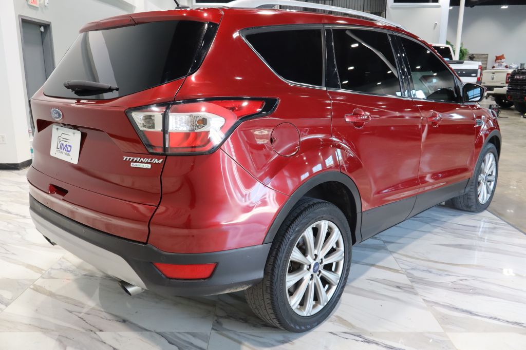 Photo 7 of this FORD ESCAPE
