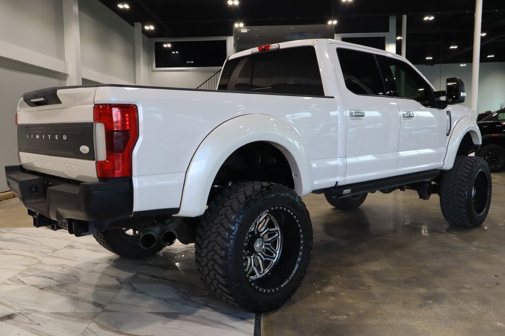 Photo 7 of this FORD F250