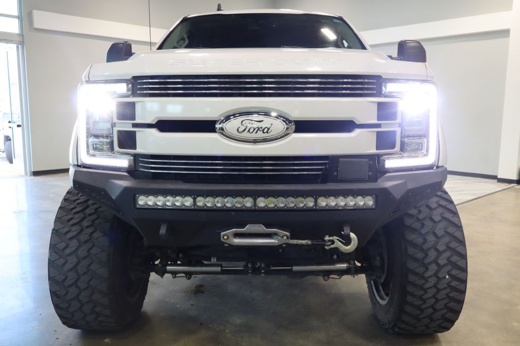 Photo 10 of this FORD F250