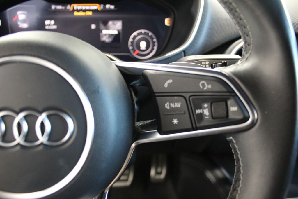 Photo 17 of this AUDI TTS
