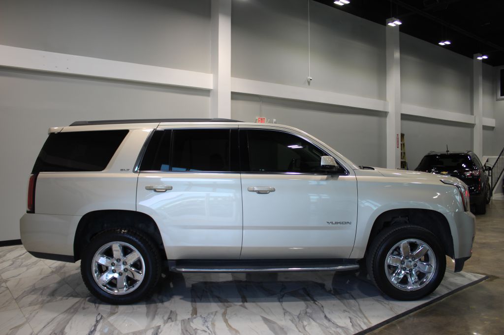 Photo 9 of this GMC YUKON