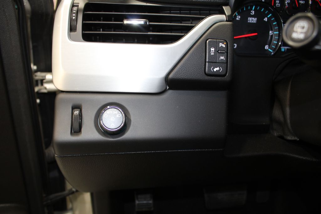 Photo 20 of this GMC YUKON