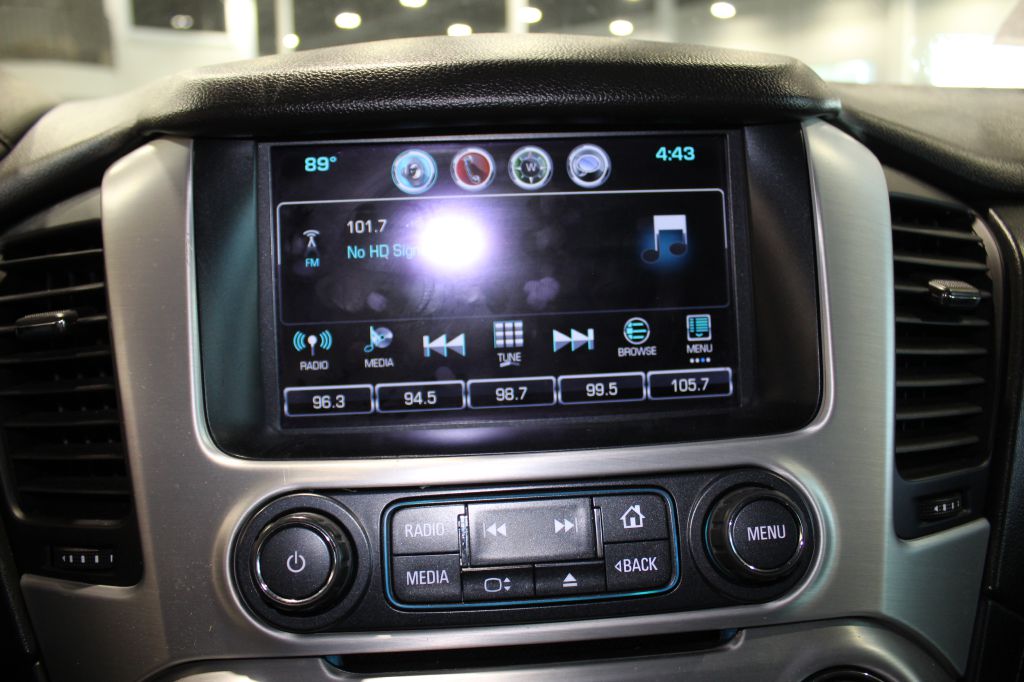 Photo 28 of this GMC YUKON