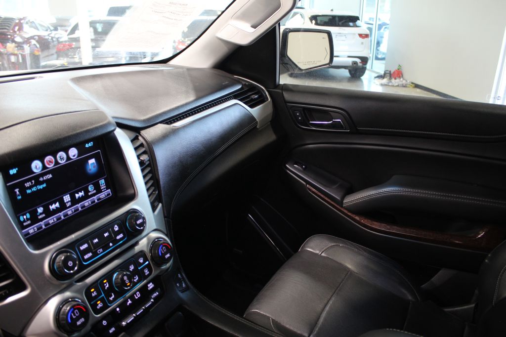 Photo 32 of this GMC YUKON