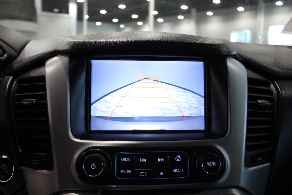 Photo 33 of this GMC YUKON