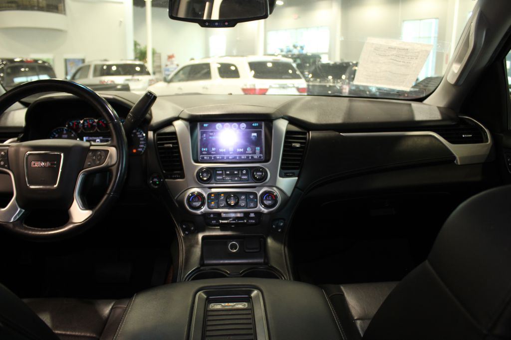 Photo 37 of this GMC YUKON