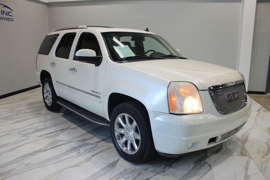 Photo 3 of this GMC YUKON