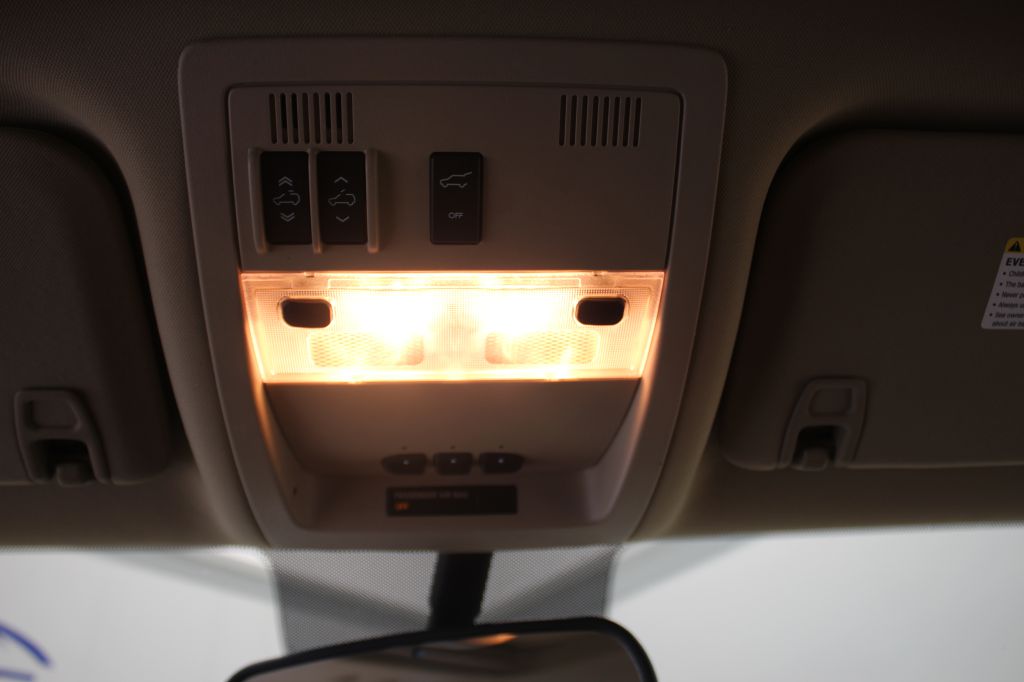 Photo 19 of this GMC YUKON