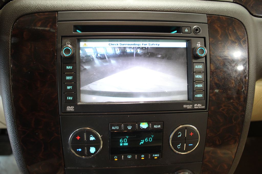 Photo 20 of this GMC YUKON