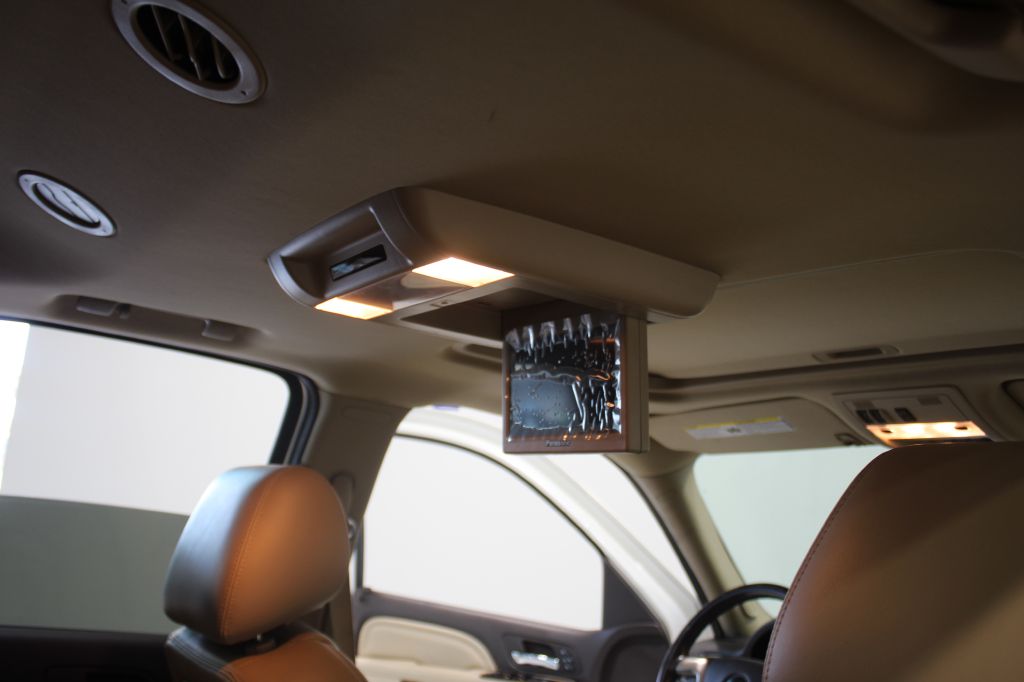 Photo 36 of this GMC YUKON