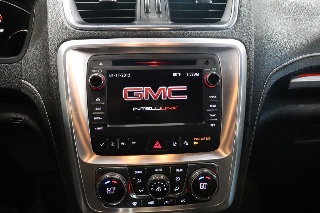 Photo 18 of this GMC ACADIA