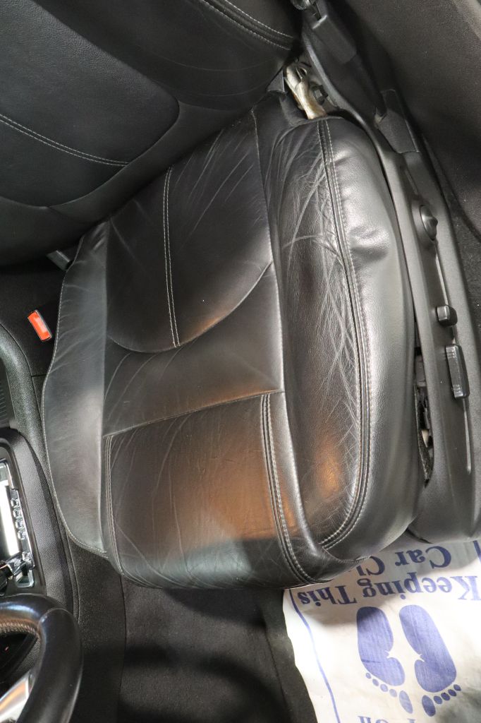Photo 20 of this GMC ACADIA