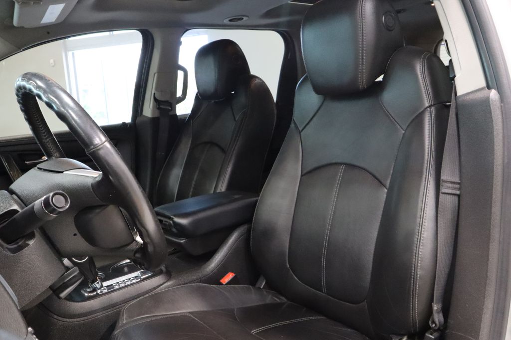 Photo 21 of this GMC ACADIA