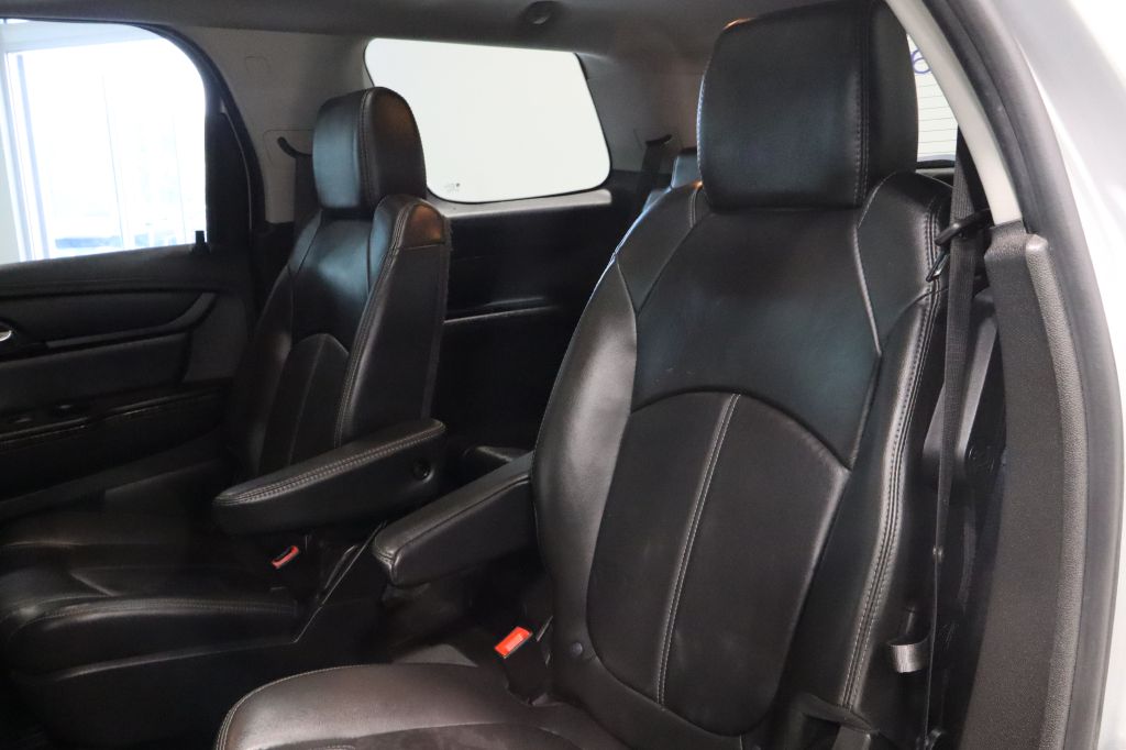 Photo 24 of this GMC ACADIA