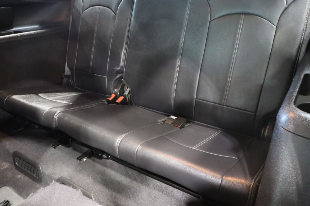 Photo 25 of this GMC ACADIA