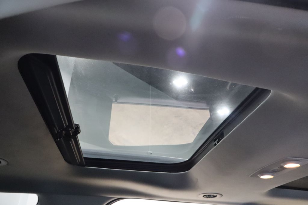 Photo 34 of this GMC ACADIA