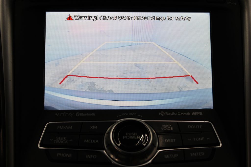 Photo 17 of this HYUNDAI SONATA