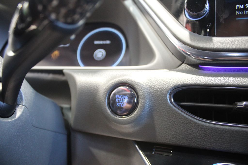 Photo 20 of this HYUNDAI SONATA