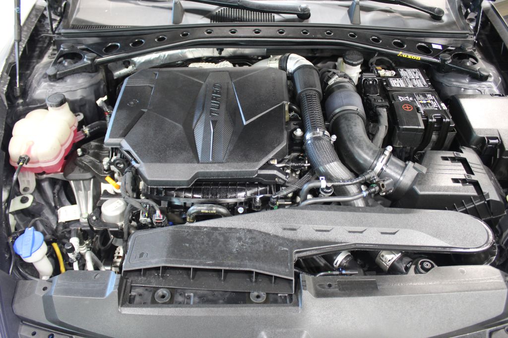Photo 46 of this HYUNDAI SONATA