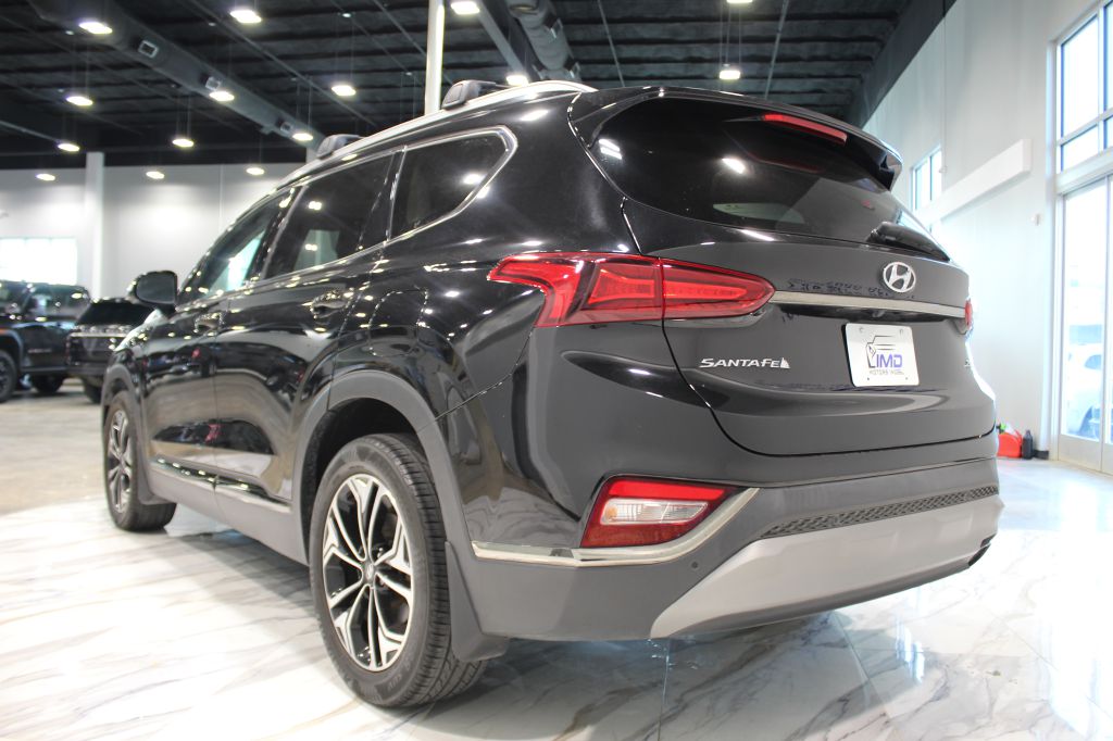Photo 7 of this HYUNDAI SANTA FE
