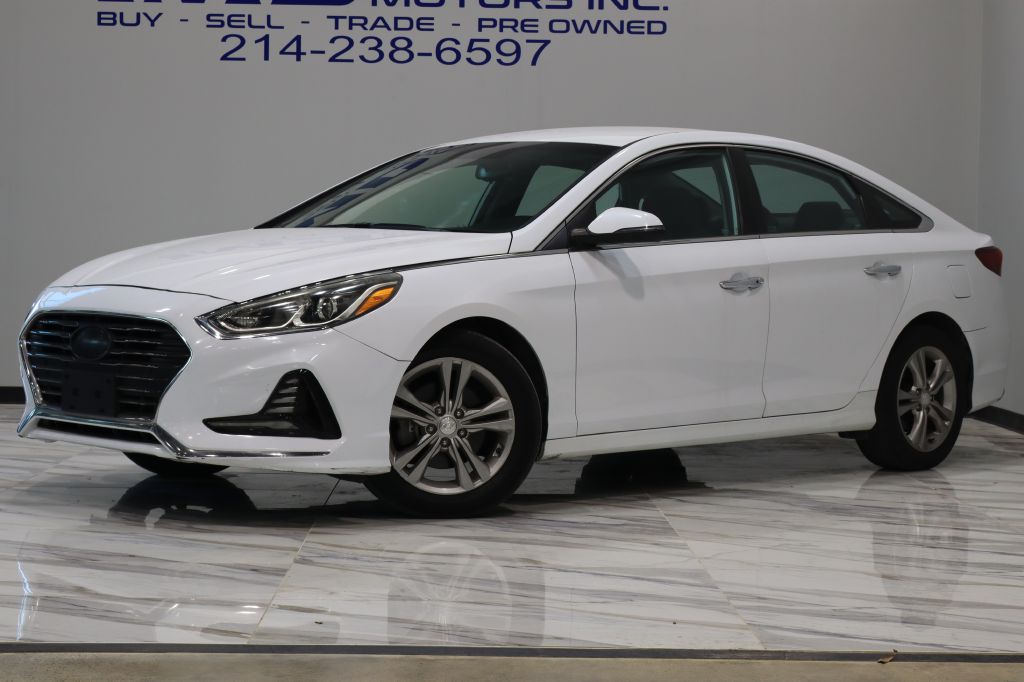Photo 2 of this HYUNDAI SONATA