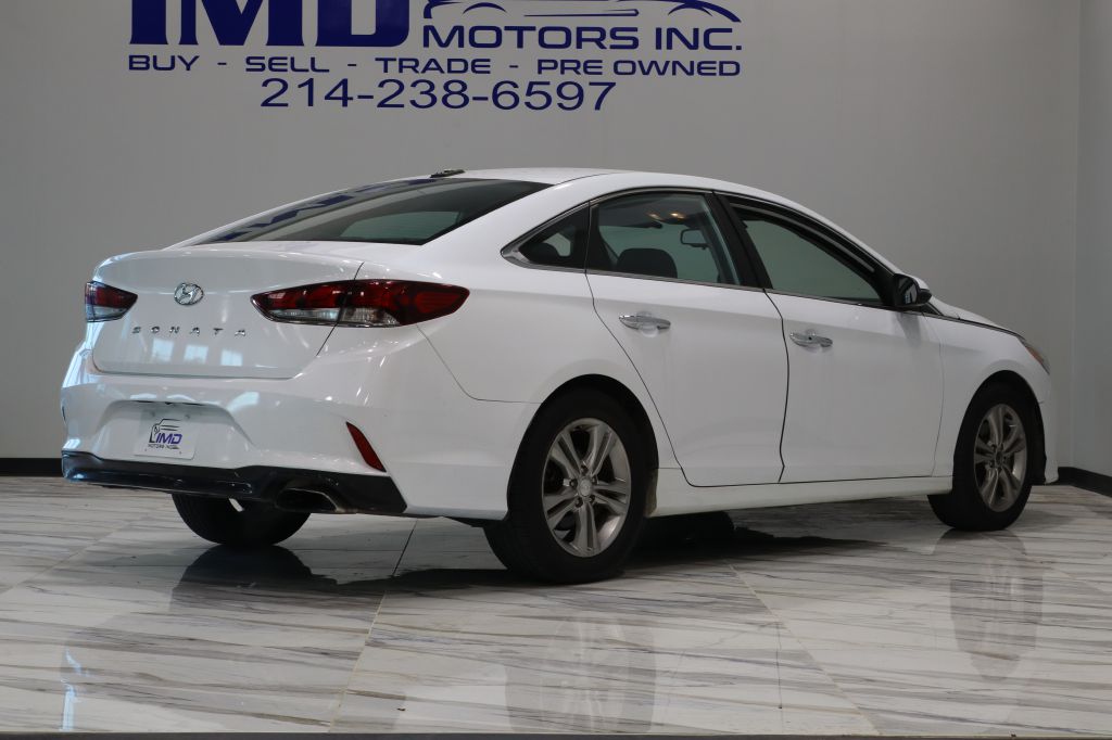 Photo 6 of this HYUNDAI SONATA