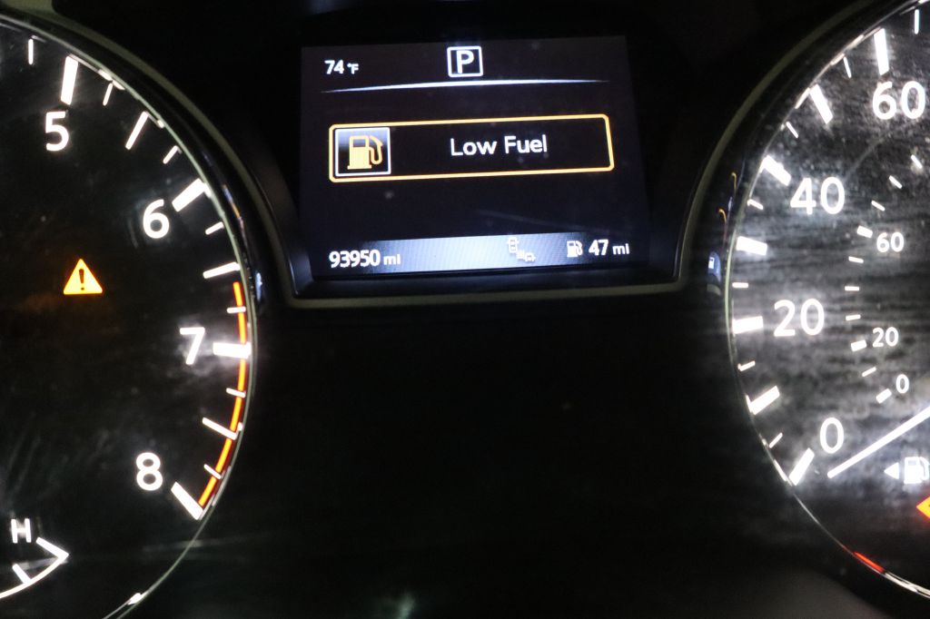 Photo 20 of this NISSAN PATHFINDER