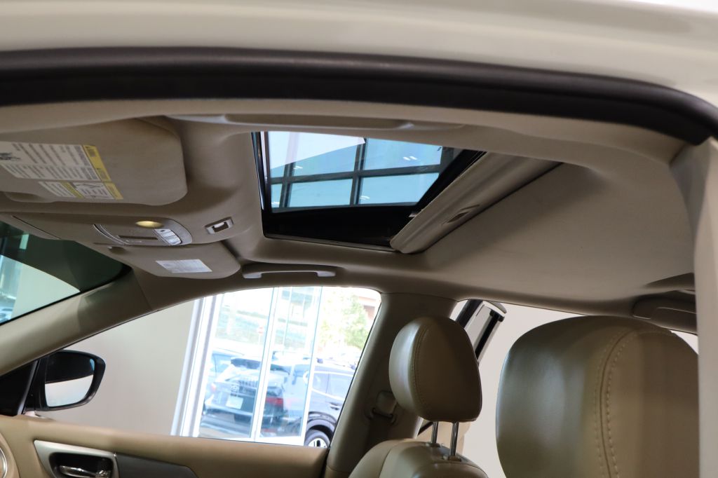 Photo 39 of this NISSAN PATHFINDER