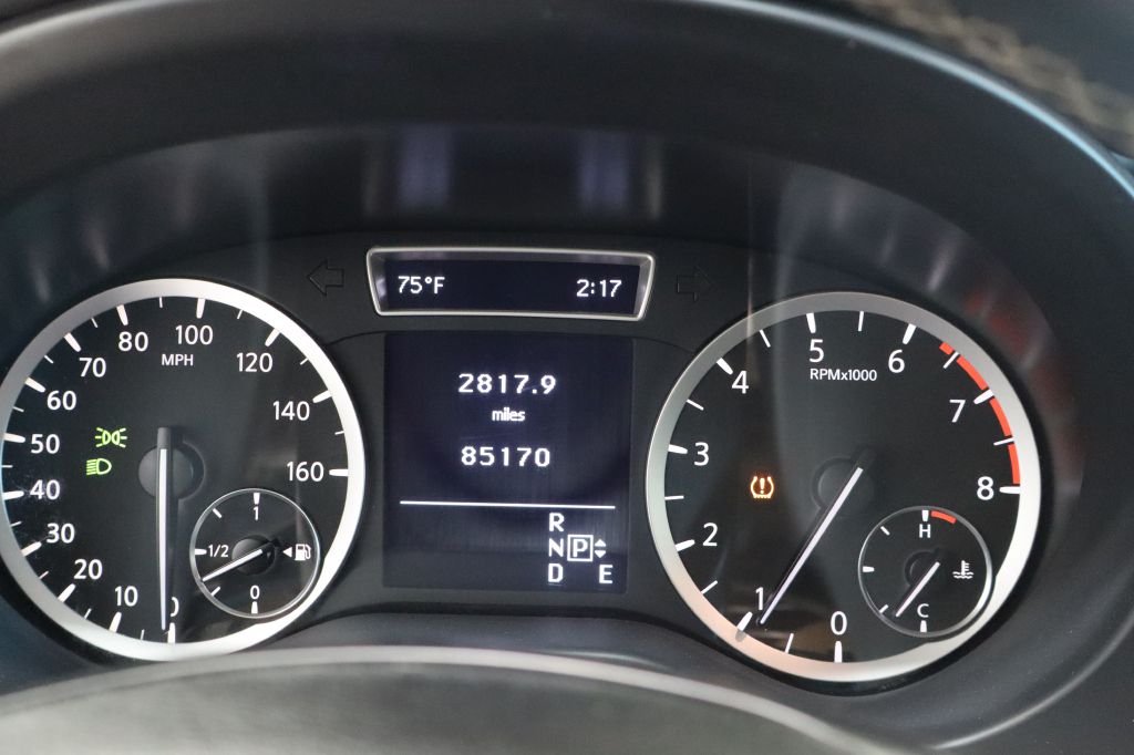 Photo 15 of this INFINITI QX30