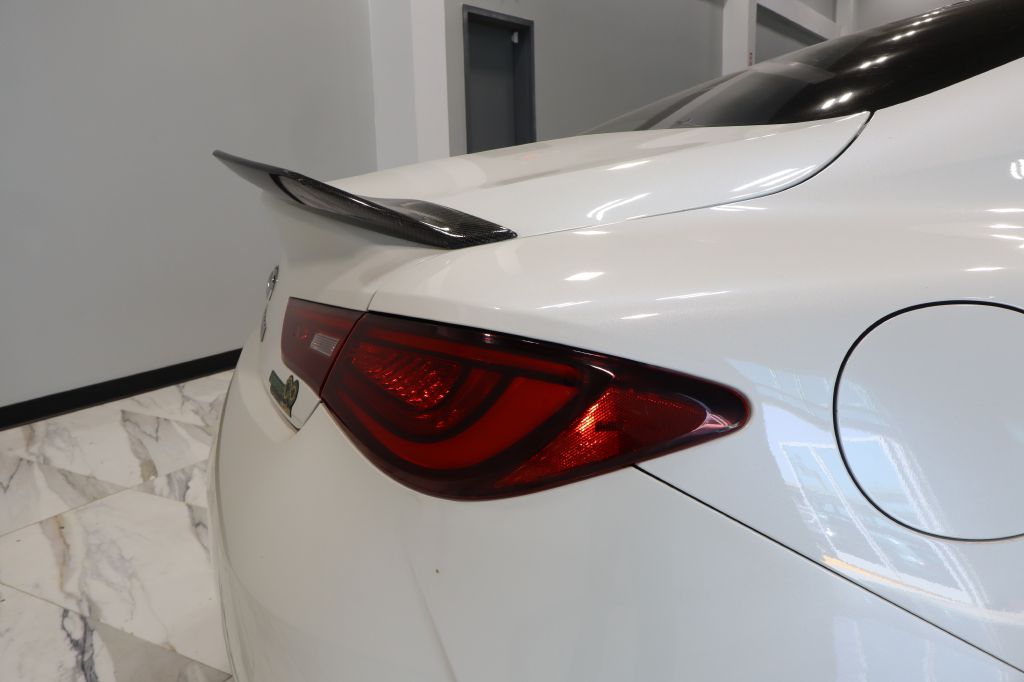 Photo 13 of this INFINITI Q60
