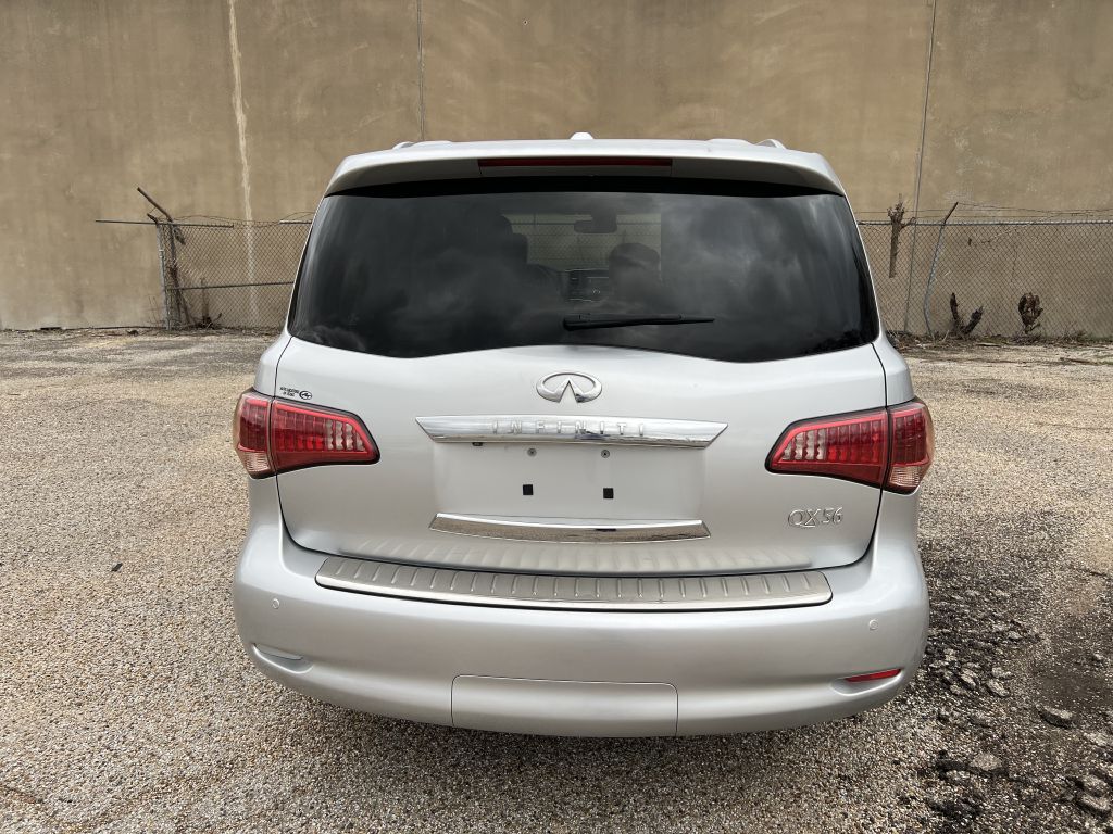 Photo 5 of this INFINITI QX56