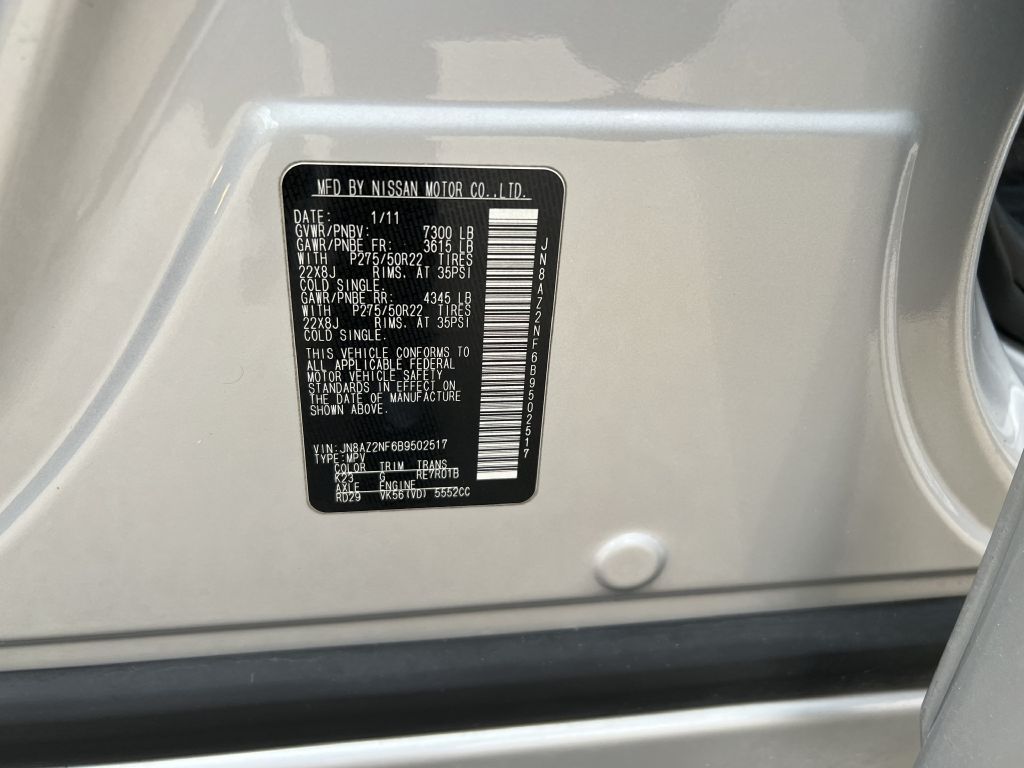 Photo 26 of this INFINITI QX56