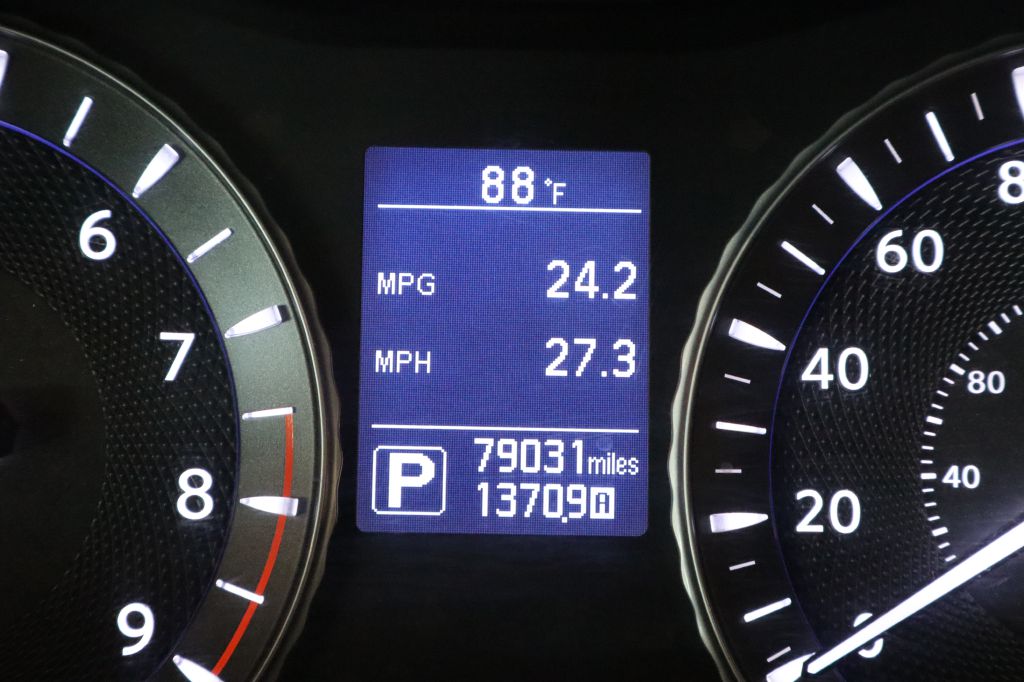 INFINITI Q70 2019 INFINITI Q70 JN1BY1AP1KM505112